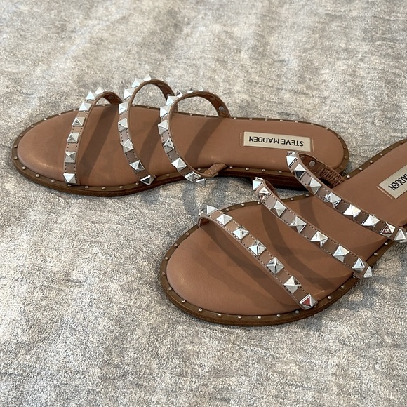 STEVE MADDEN SANDALS - Picture 2 of 3
